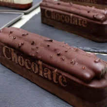 Carica l&#39;immagine nel visualizzatore di Gallery, Stencil Chocolate
